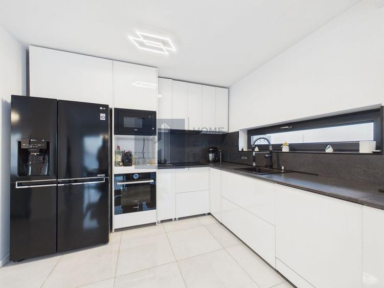 Casă individuală, 158 mp utili, gata de mutare — la 700 m de DN1