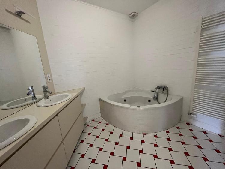 VILA 10 CAMERE | PIPERA | NEMOBILAT