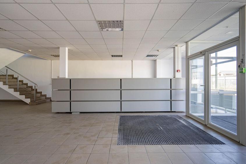 Unitate de productie sau depozitare ideal amplasat Rasnov, Brasov