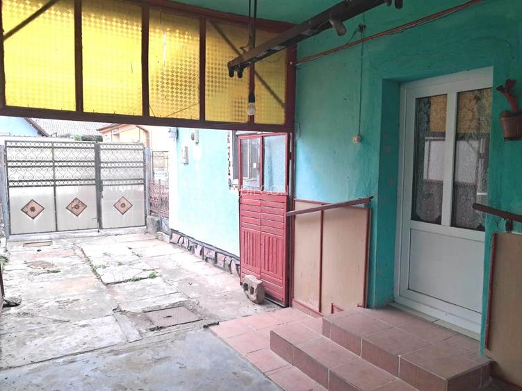 Casa de vanzare zona Calea Surii Mici - 3