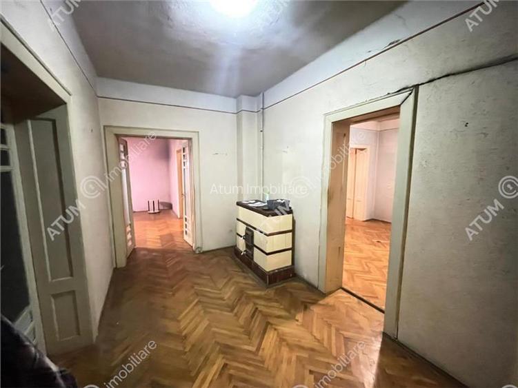 Apartament cu 4 camere 420 mp teren si garaj in Sub Arini Sibiu - 12