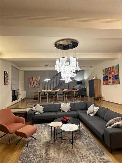 Vila eleganta P+1+M Pipera str Costache Radu