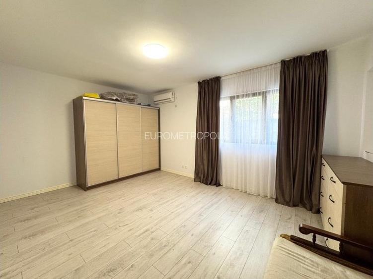 EXCLUSIVITATE!!! Zona Jiului – Vila cocheta, curte generoasa! - 13