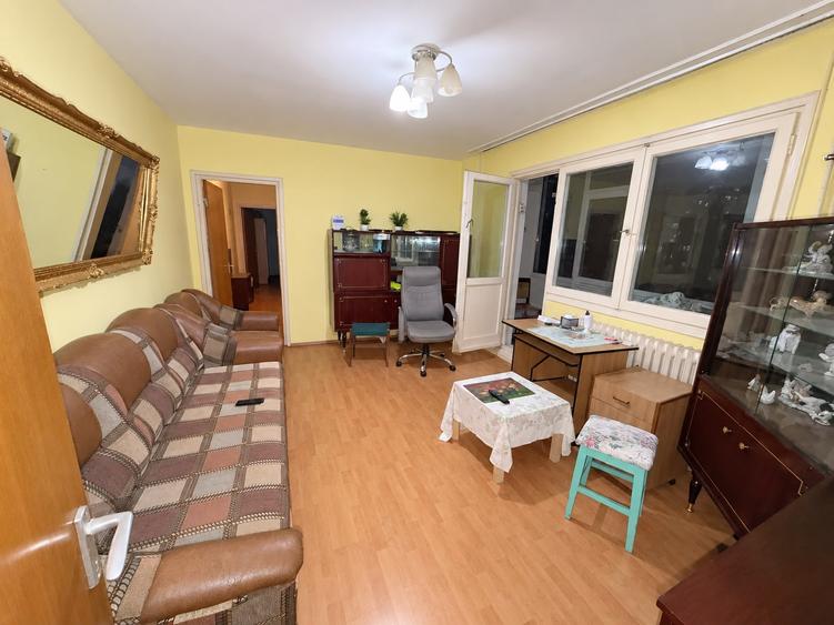 Apartament 3 Camere | Bd. Brancoveanu | 67 mp | Necesita Renovare