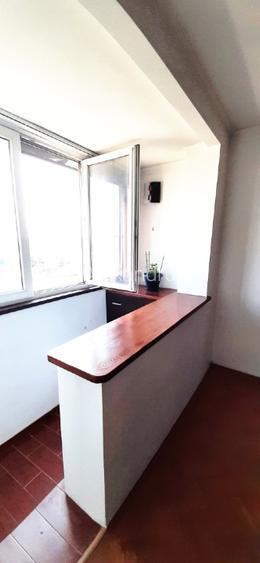 Vând apartament 3 camere, mobilat și utilat. Vedere panoramică unica a Capitalei - 3