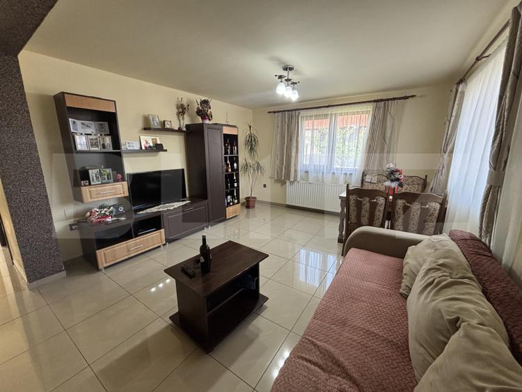Casa de vanzare, 3 camere, zona linistita-Zalau