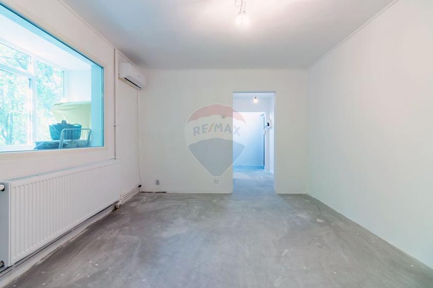 Apartament cu 3 camere de vânzare/Brancoveanu/