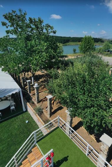 Vila Premium Cu Deschidere Directa La LAC | 2.200 Mp Teren | Paleu, Oradea