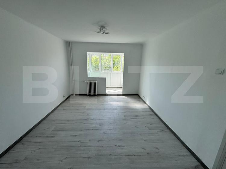 Apartament decomandat 2 camere, 46 mp, zona Rovine - Borcanul cu miere