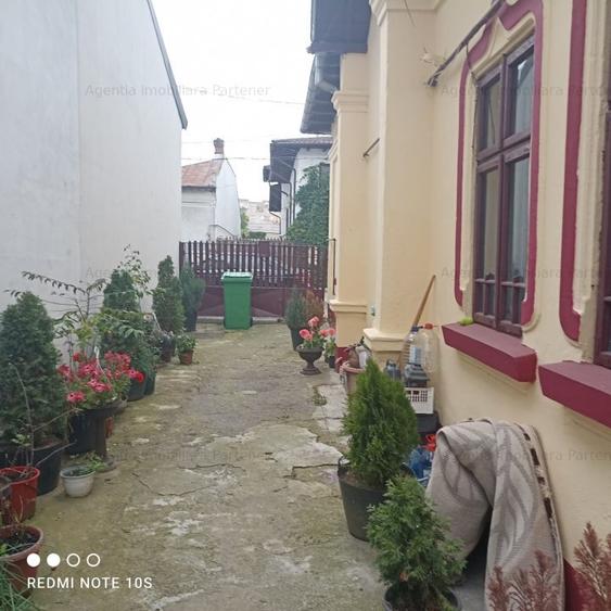 Casa strada Mihai Viteazul nr 25, Pitesti