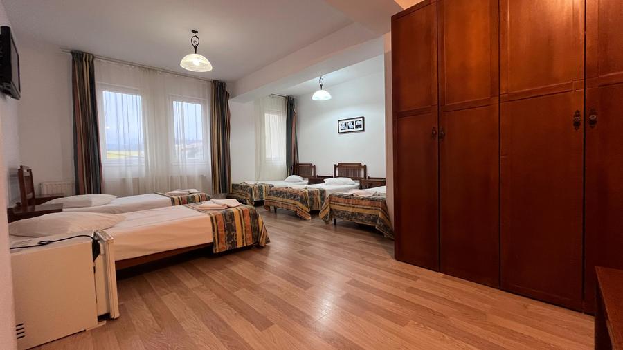 Cazare In Aparthotel Modern Utilat, Ideal pentru Echipe de Muncă