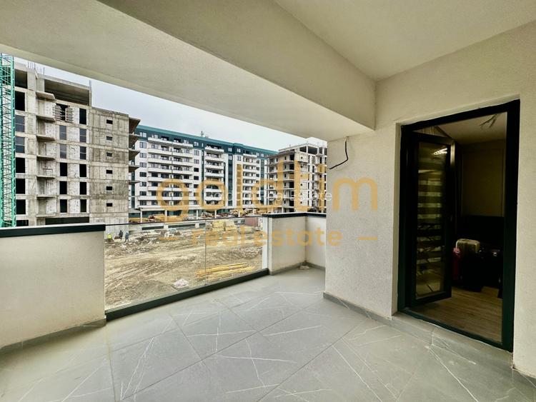 PIPERA PLAZA/SUPERB/LUMINOS/CRYSTAL NORTH/TERASE GENEROASE