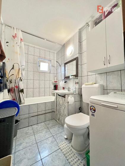 Apartament 2 camere de vanzare, zona Buziasului