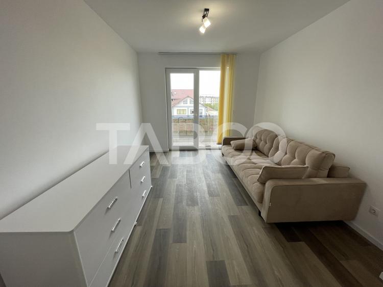 Apartament decomandat cu 2 camere etaj 2 60 mp balcon parcare Sibiu