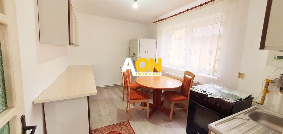 Casa 2 camere, 974 mp teren, Micesti