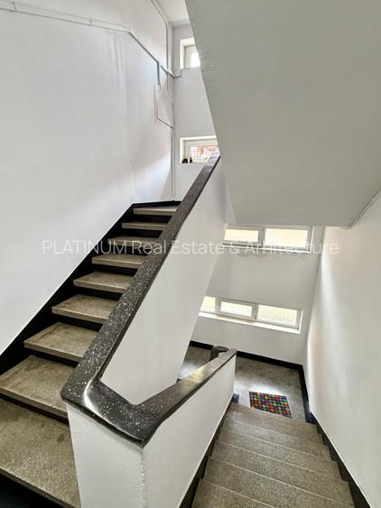 Inchiriere apartament 3 camere Beller - 32