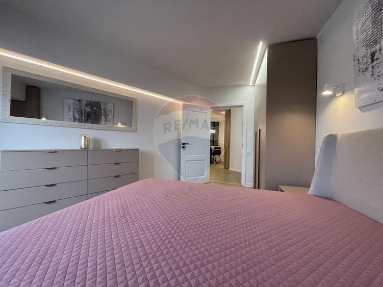 Apartament renovat, prima inchiriere - Piata Alba Iulia