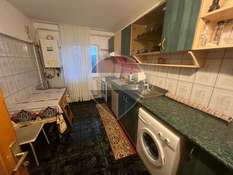 Apartament 2 camere în zona Doi Stejari