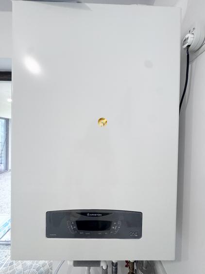 Apartament Etaj 1 - 4 camere + Terasa 16mp + Cota Parte Gradina - Otopeni Odaile