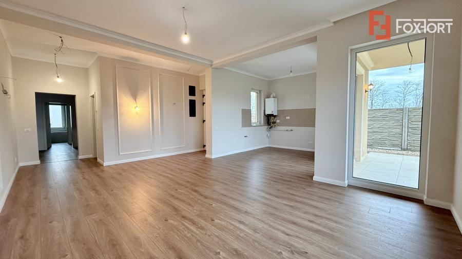 Duplex cu 3 camere si teren de 322 mp, toate utilitatile zona Mosnita Noua