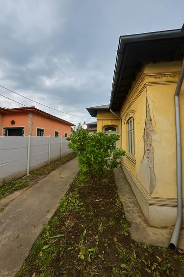 Casă interbelică cu dublu potențial – Zona Cantacuzino, Ploiești
