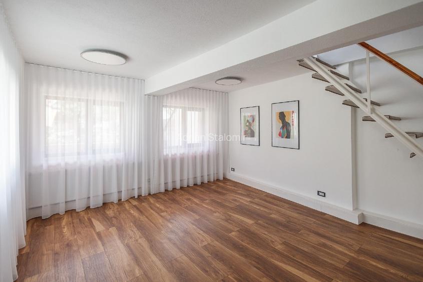 Casă boutique cu terasă panoramică spre Tâmpa | Vânzare  proprietar comision 0% - 8