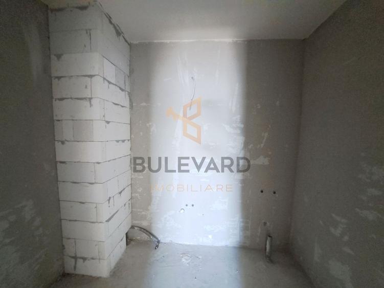 Pret Special. Apartament 2 camere + balcon 9 mp bloc nou cu CF!