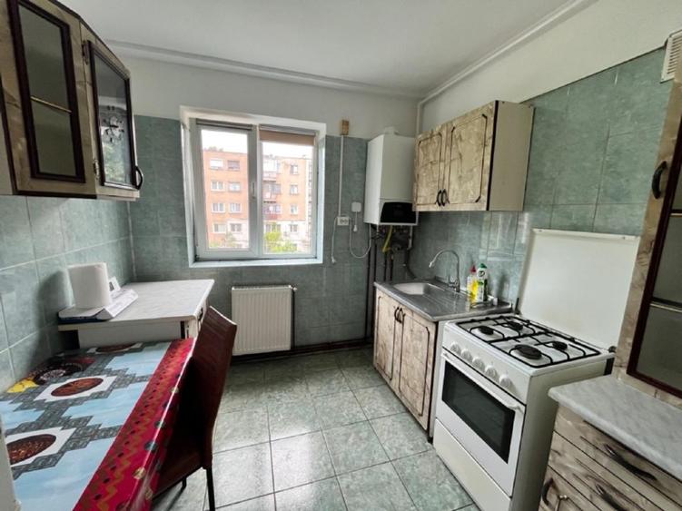 Vand Apartament 2 camere