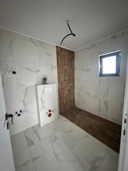 Casă individuală de vânzare – 131 mp construiți, teren 6 ari