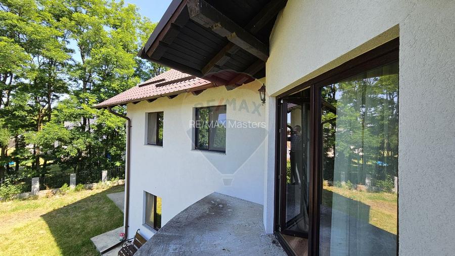 Casă / Vilă cu 6 camere de vânzare in Hânțești, Suceava - 48