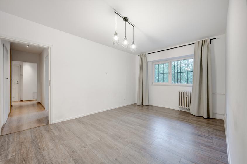 Apartament 4 camere, renovat, nemobilat | Lacul Tei