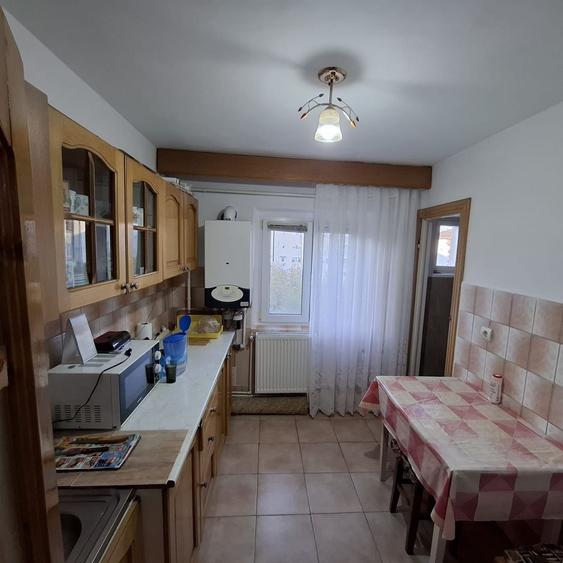 Apartament 3 camere – Zona Lidl Sud, Focșani