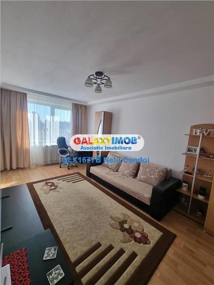 VANZARE APARTAMENT 3 CAMERE RAHOVA