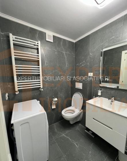 Apartament 2 camere de închiriat | Trocadero | Renovat | 54 mp