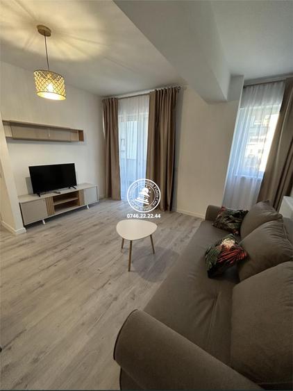 Apartament o camera zona Manta Rosie blv Poitiers