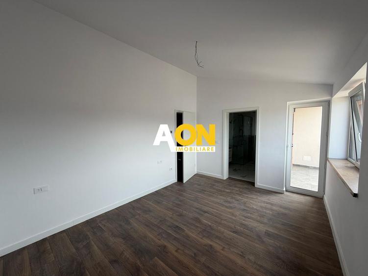 1/2 Duplex 4 Camere, 3 Bai, 2 Balcoane, 431mp Teren