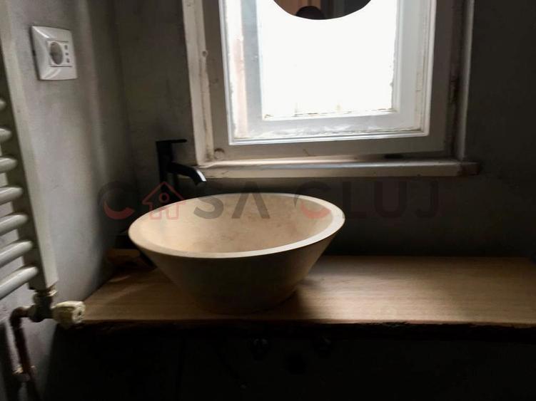 Apartament Ultracentral, langa Hotel Continental, etaj intermediar