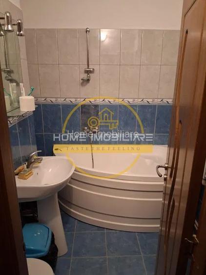 Apartament cu 4 camere/70 mp/ zona Galata