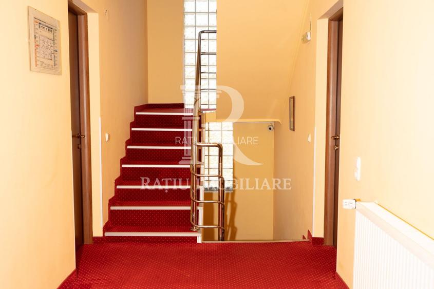 Pensiune 3 stele de vânzare | 18 camere | Băile Felix