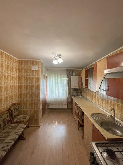 Apartament de vanzare, cu 3 camere decomandat, 68 mp, parter, zona Pasunii - 5