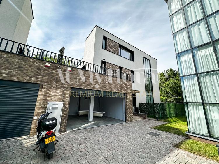 VILA 5 CAMERE//PROIECT NOU//GARAJ//PISCINA//COMPOUND PIPERA