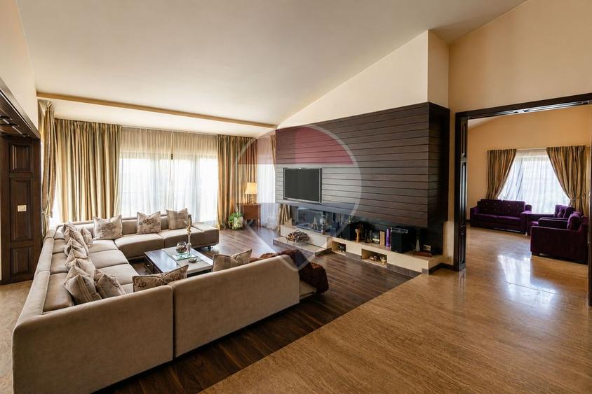 Vila cu piscina, 6 camere, 254mp utili, 815mp teren, com. Berceni