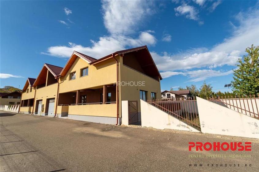 Vila de tip duplex - P+M - Margineni - 2