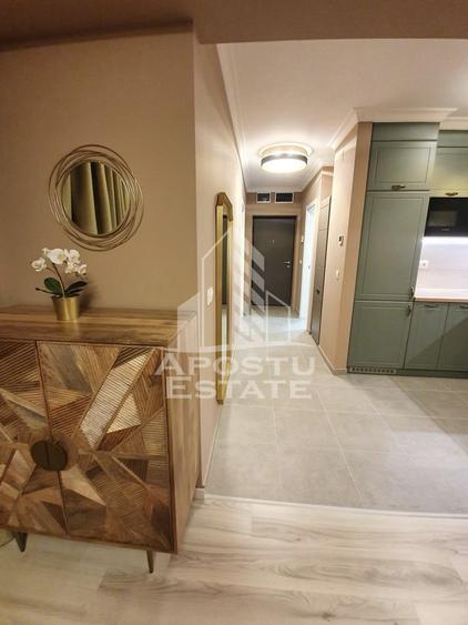 Apartament cu 3 camere, de inchiriat in zona Lipovei