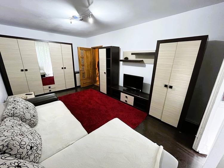 Apartament 3 camere SPITAL - TBC