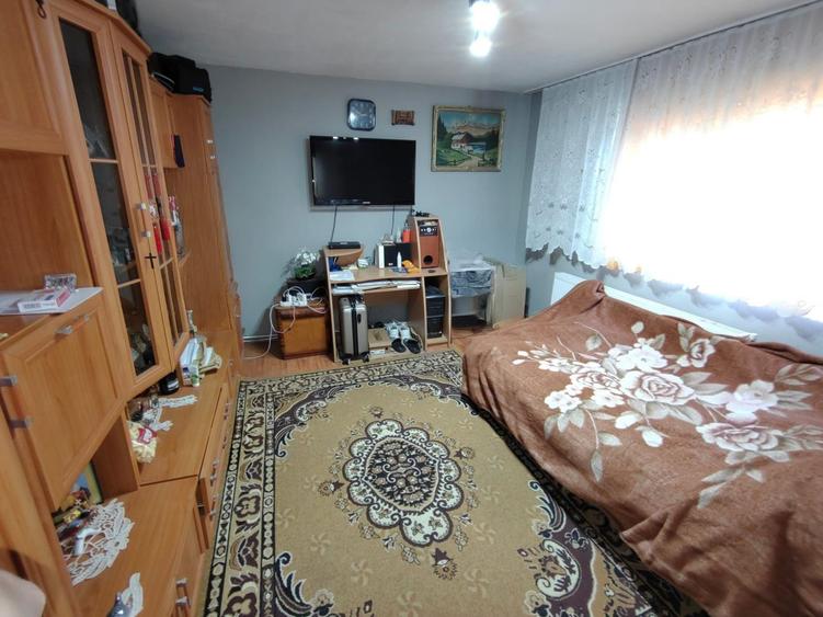 Casa unifamiliala 120 mp utili, cu 477 mp teren, garaj, Dambul Rotund