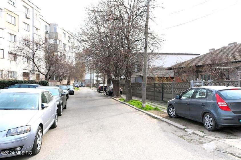 Gara - Spitalul CFR - Str. Scolii, casa din caramida, teren 380 mp! - 13
