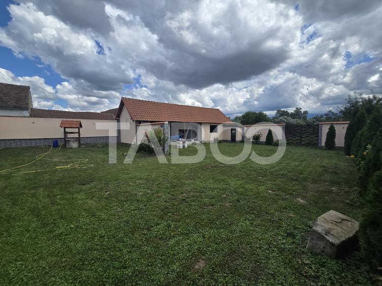 Casa individuala de vanzare cu 1255m de teren in Colun Sibiu