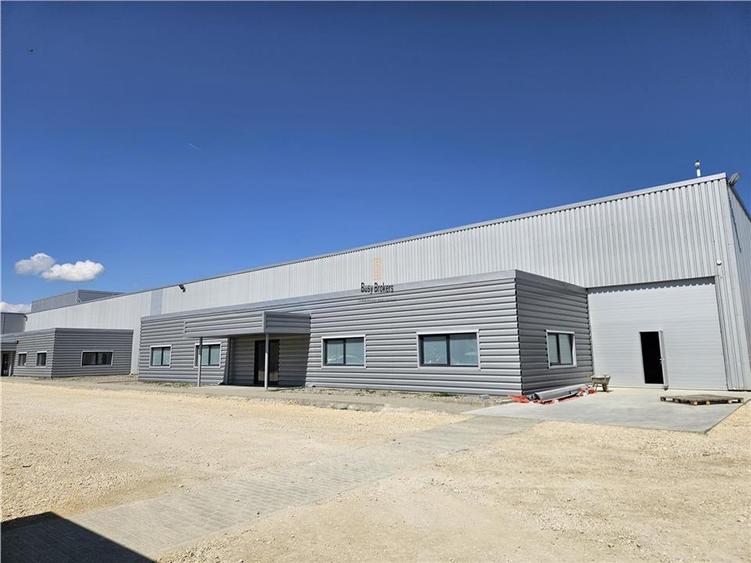 Spatiu Industrial - 2700 mp - Productie - Depozitare - Office