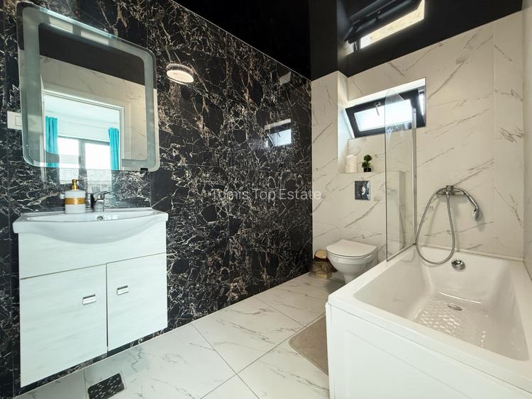 Mamaia-Sat, Vila modernă, mobilata si utilata complet, 15 camere - 45